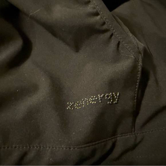 Zenergy by Chico’s black lightweight, long sleeve, zip front jacket size 3 = XL - Picture 7 of 10